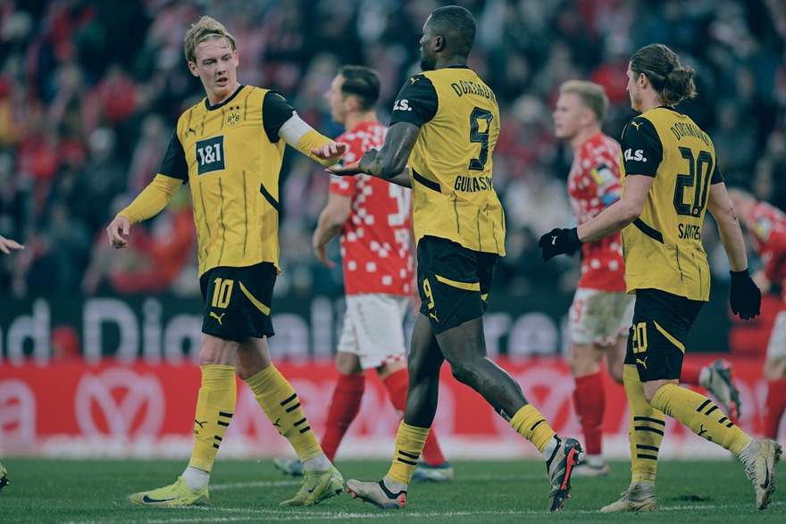 bundesliga-10-y-tur-maynts-borussiya-dortmund-6-e-porazhenie-podryad-v-gostyakh